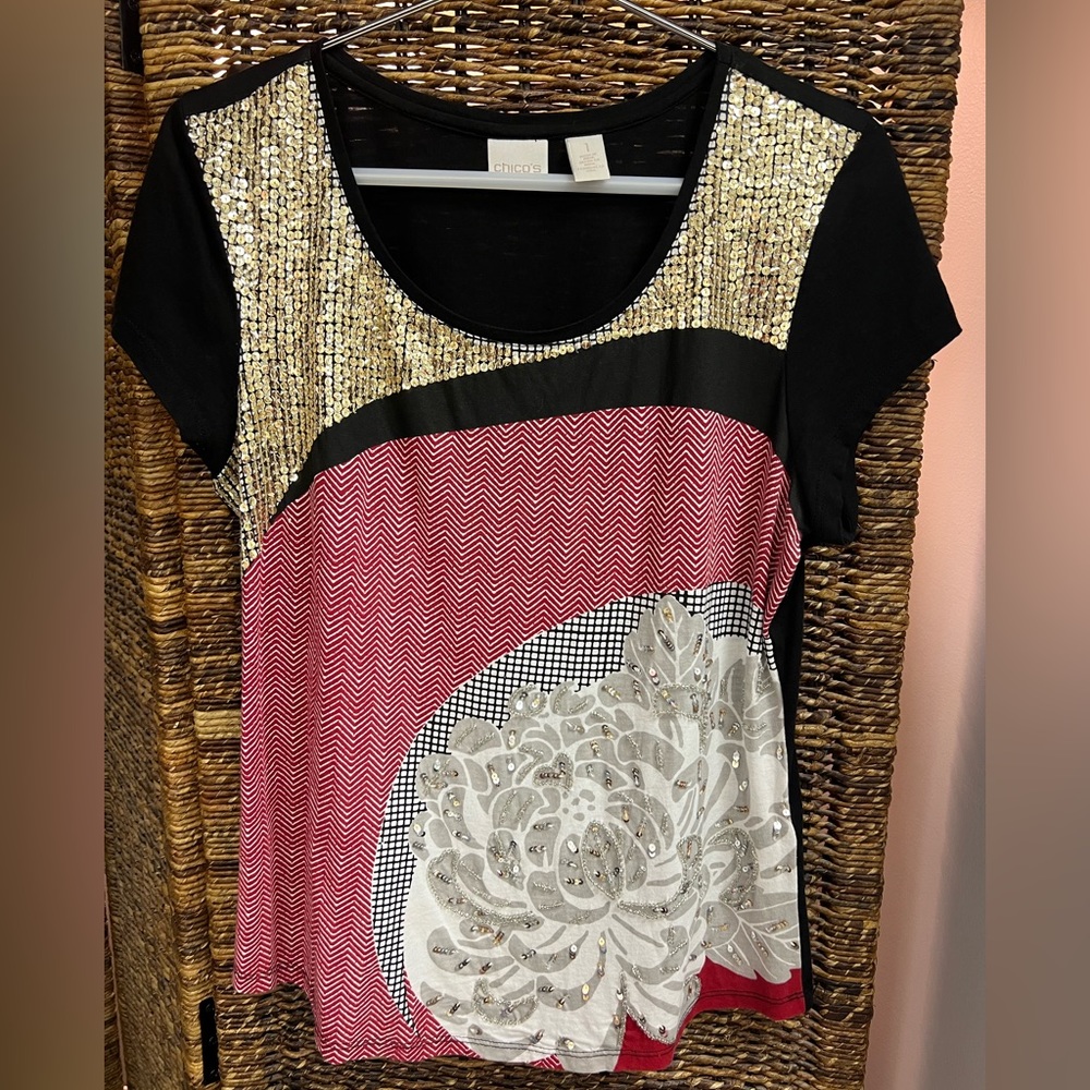 Chico’s- Shirt w/ Beads, Size: 1, Multi color, Pre-Owned Good condition
